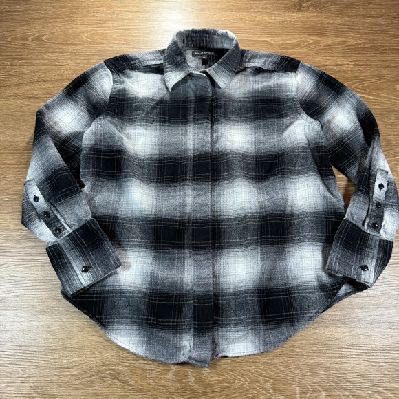 Banana Republic Men's Medium Flannel Shirt Black Gray Plaid Long Sleeve Classic - Picture 1 of 7